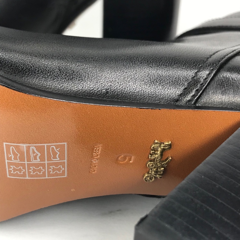 NWOB Coach Delaney Signature Buckle Heel Bootie - Picture 7 of 15